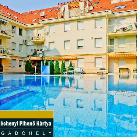 Oazis Wellness Apartman2 Hajdúszoboszló Екстериор снимка
