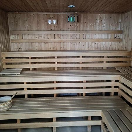 Oazis Wellness Apartman2 Hajdúszoboszló Екстериор снимка