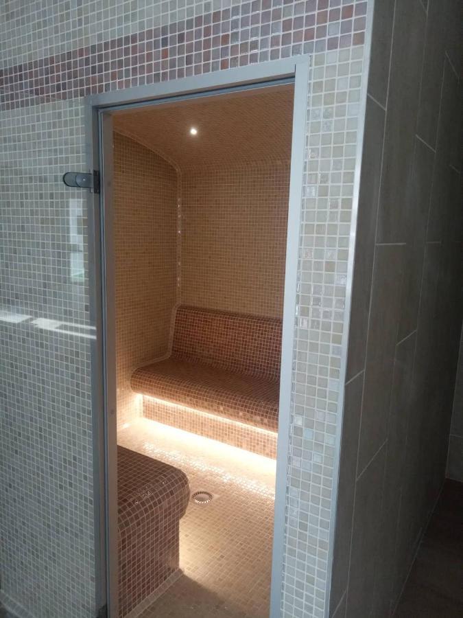 Oazis Wellness Apartman2 Hajdúszoboszló Екстериор снимка