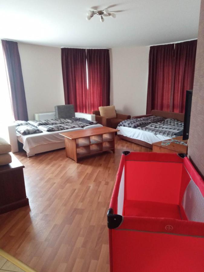 Oazis Wellness Apartman2 Hajdúszoboszló Екстериор снимка