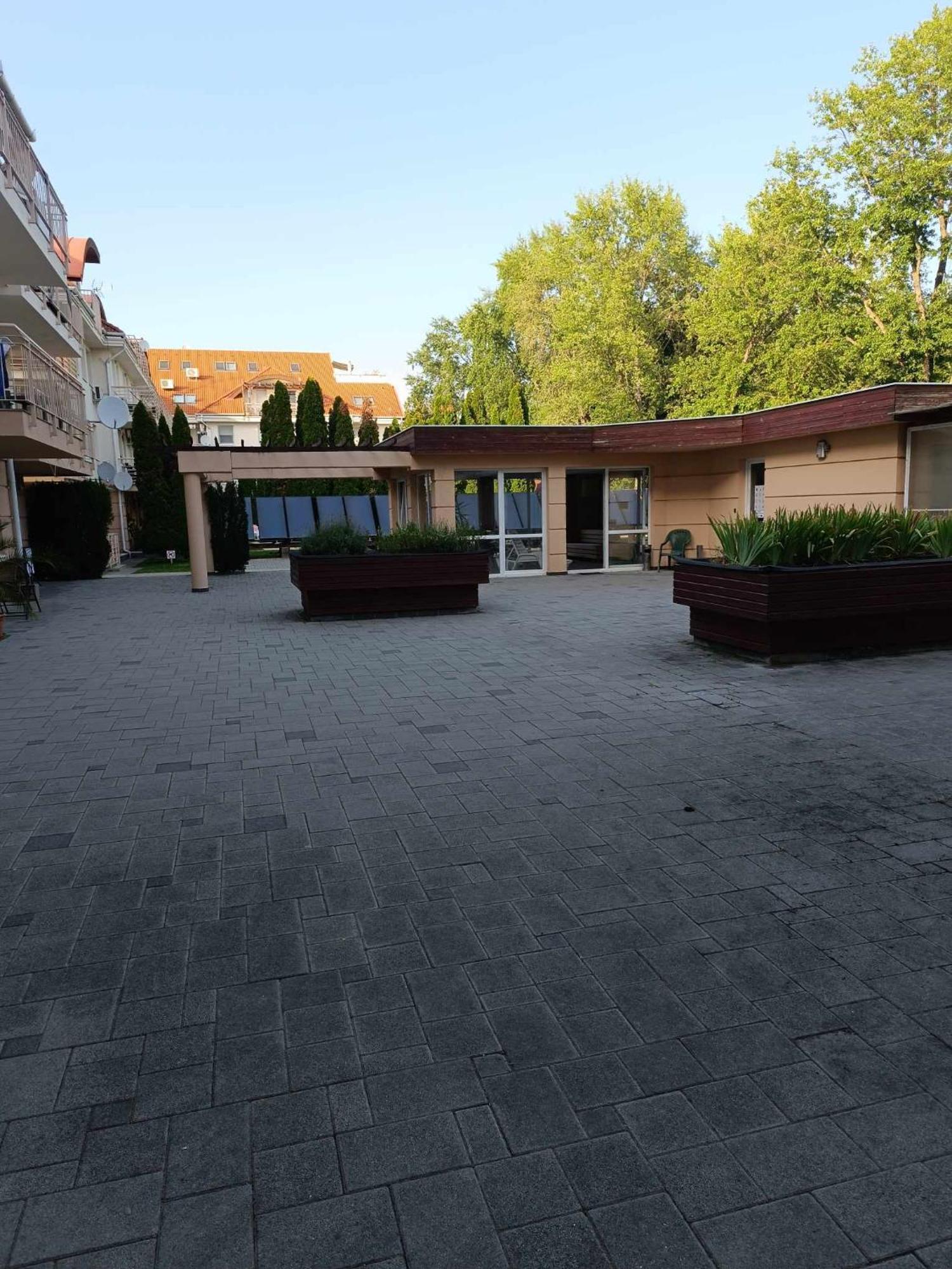 Oazis Wellness Apartman2 Hajdúszoboszló Екстериор снимка