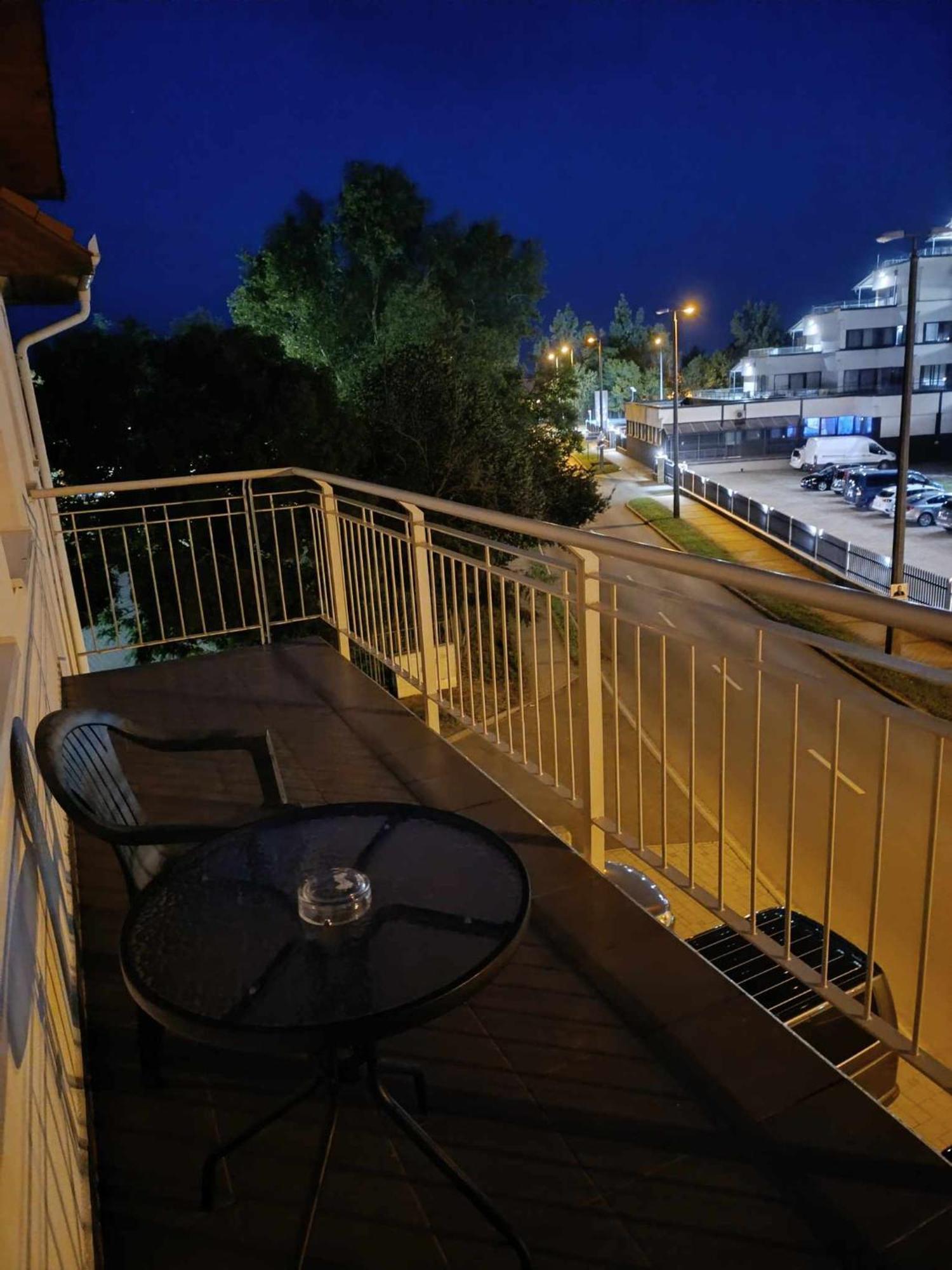 Oazis Wellness Apartman2 Hajdúszoboszló Стая снимка