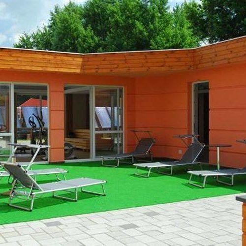 Oazis Wellness Apartman2 Hajdúszoboszló Екстериор снимка